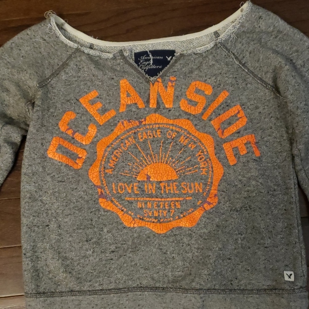 Sweater - Picture 2 of 4